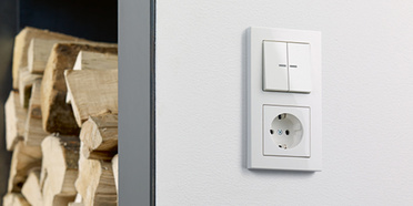 JUNG KNX Taster F 10 bei Elektro Benischke in Runkel