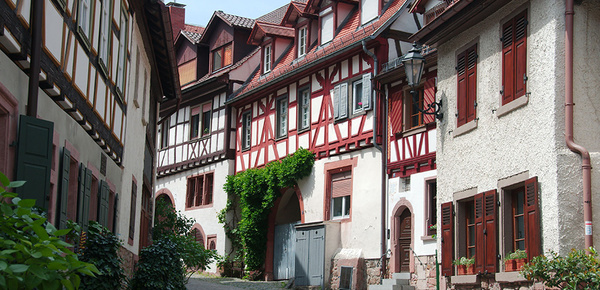 Altbau­sanierung bei Elektro Benischke in Runkel